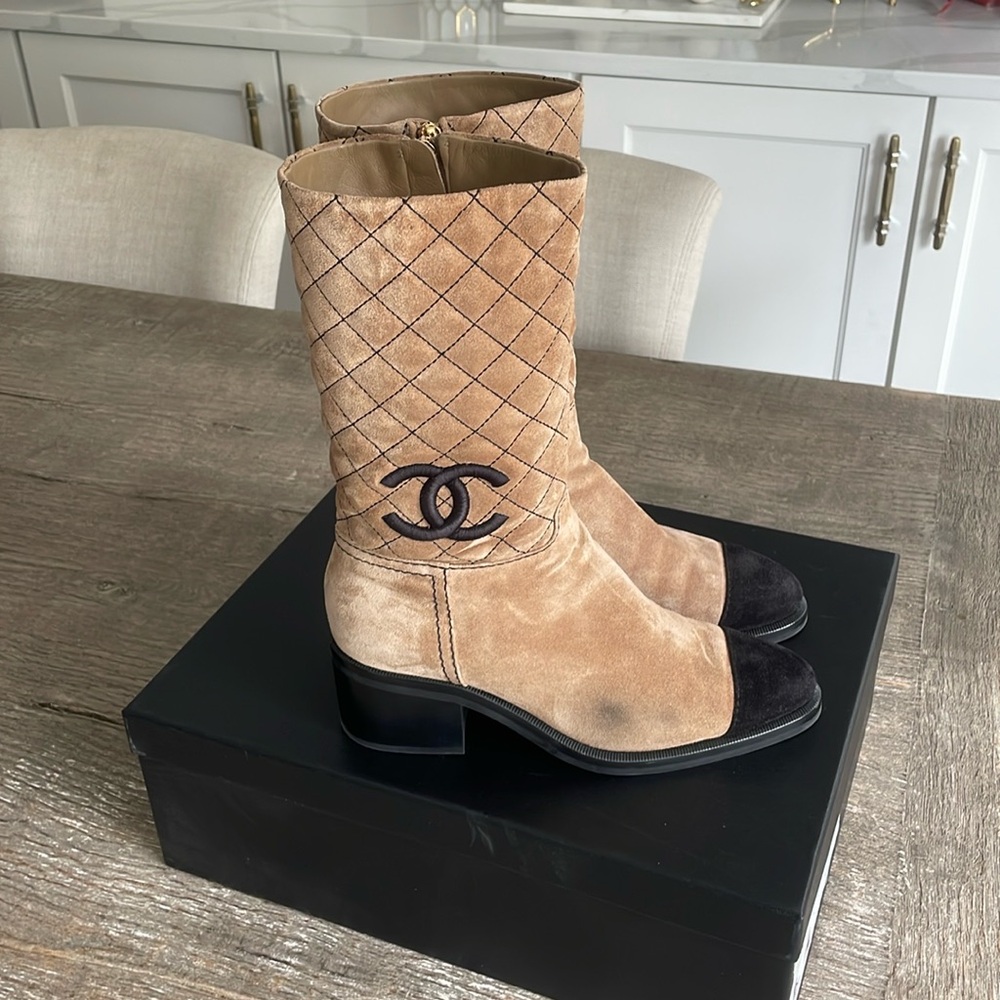 Chanel boots- size 39